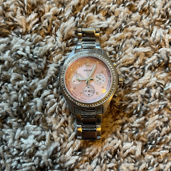 Fossil Boyfriend Watch For Women - Picture 3 of 6